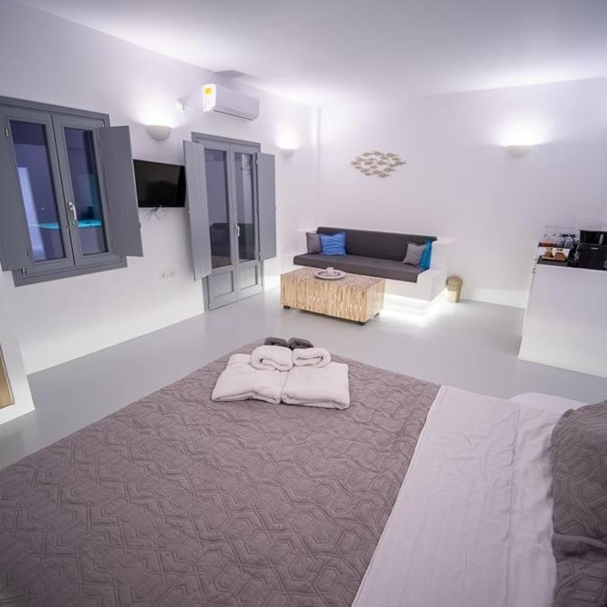 Majestic Sky Luxury Suites Megalochori  Dış mekan fotoğraf